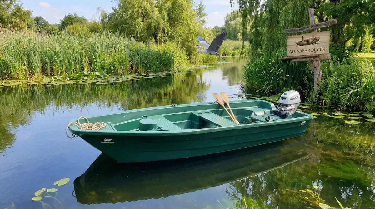 Location de barque 5 personnes - à rames ou à moteur
